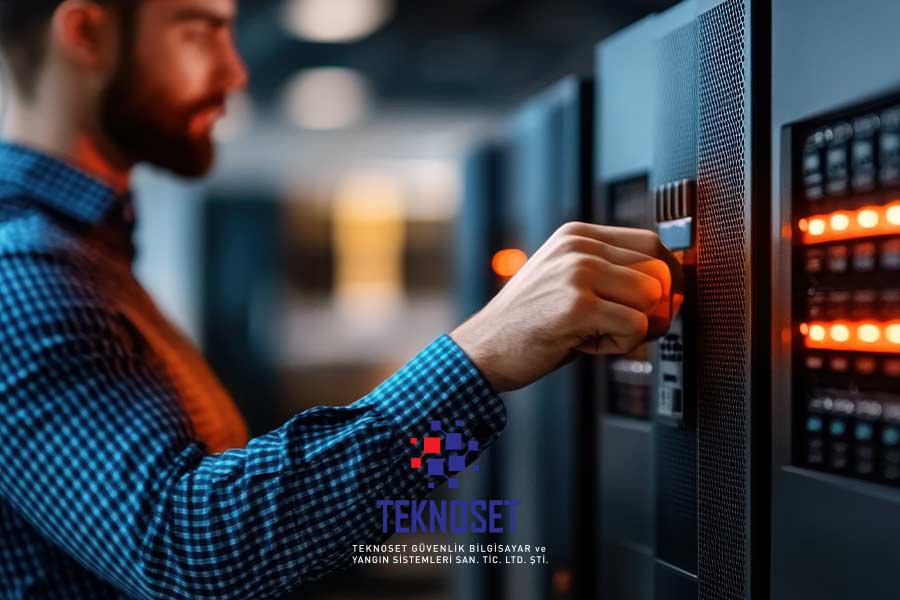 Doğru UPS ile Kesintilere Karşı Hazırlıklı Olun - Teknoset Güvenlik Yangın