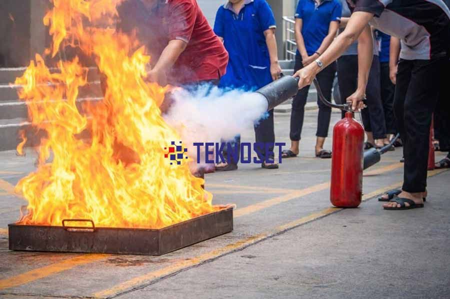 Yangın Güvenliği Sorumlusunun Çalışma Saatleri - Teknoset Yangın ve Güvenlik
