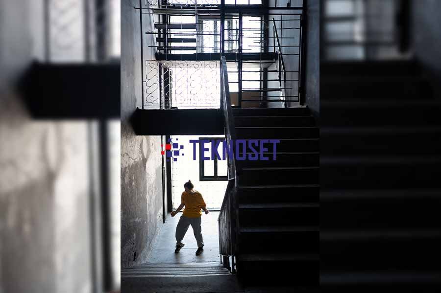 Yangın Merdiveni Hangi Sektörlerde Zorunlu? - Teknoset Yangın ve Güvenlik
